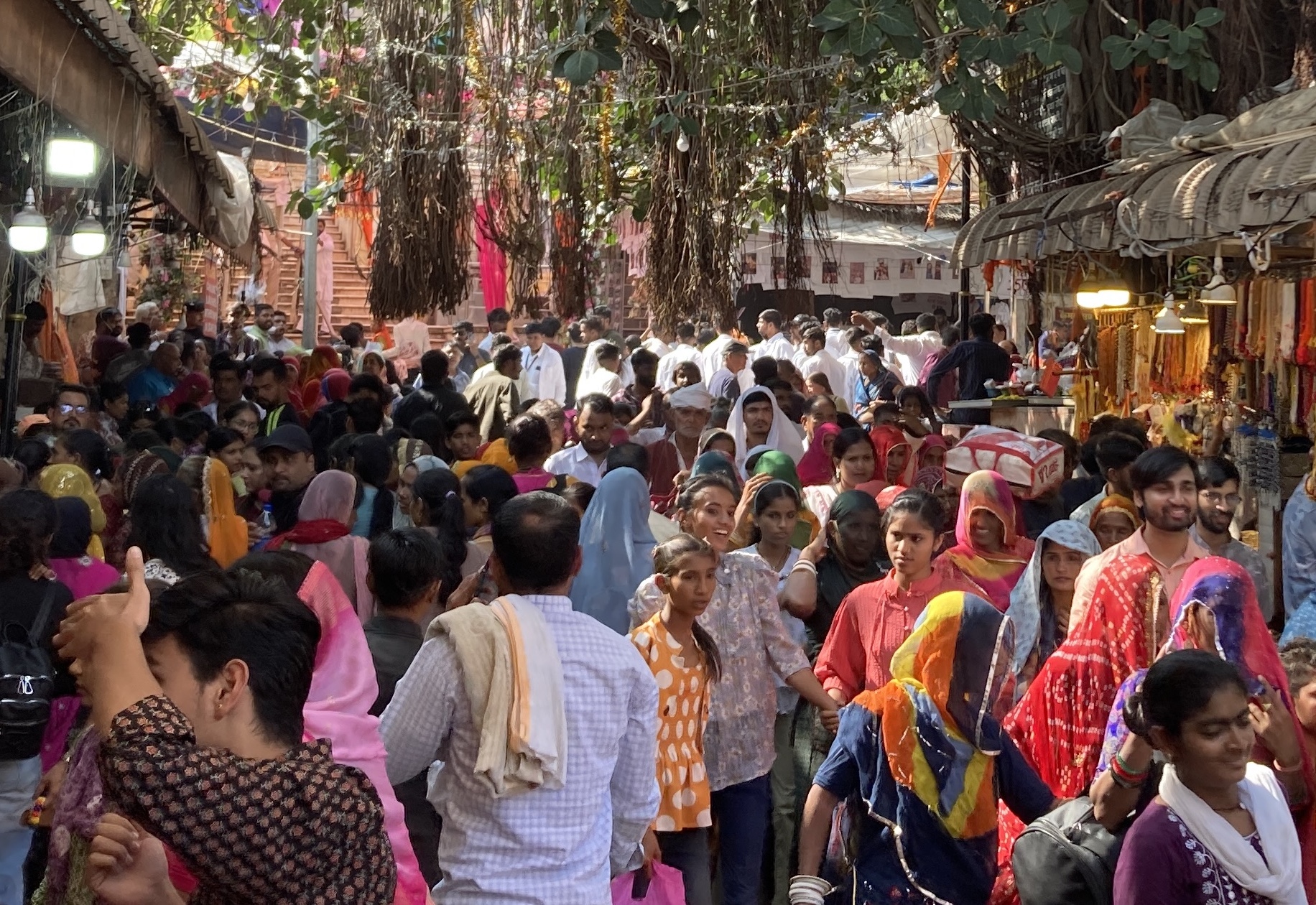 Festival crowds near Pushkar’s Brahma Temple